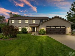 436 W Wilshire Dr, Hoffman Estates, IL 60067