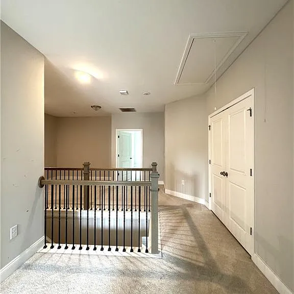 1468 Edgebrook Ct NE — Photo 18