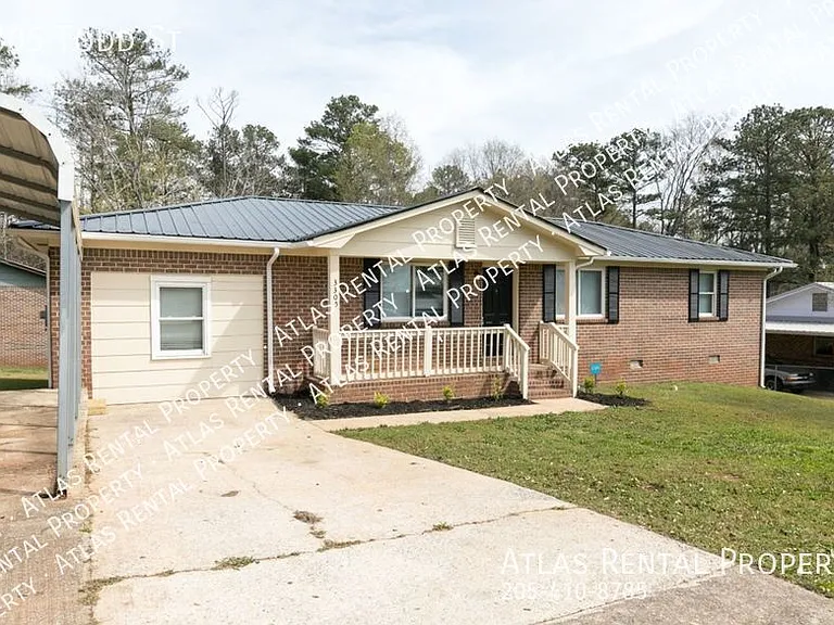 3305 Todd St — Photo 2