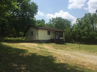 176 Hughey Rd, Fayetteville, TN 37334