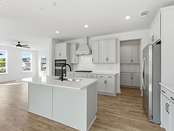 2nd image of 3040 Ledger Rd