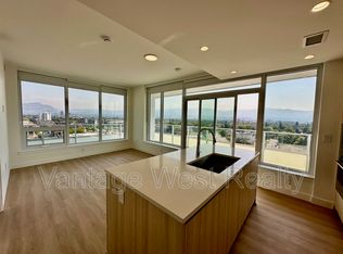 1626 Water St #904, Kelowna, BC V1Y 0N7