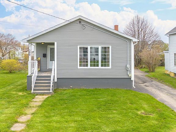 2nd image of 399 York St
