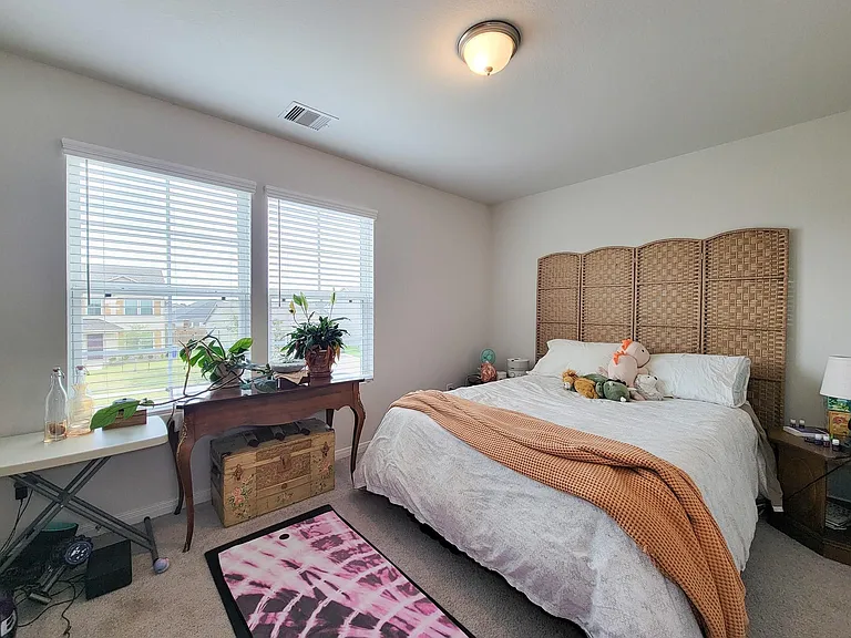 111 Avalon Dr — Photo 17