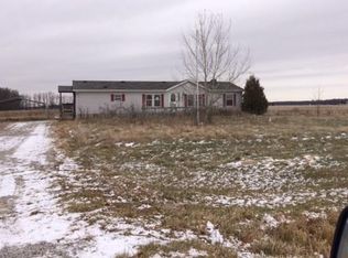 23723 Kammeyer Rd, Defiance, OH 43512