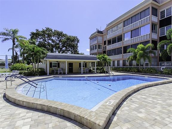 5th image of 155 Bluff View Dr APT 307