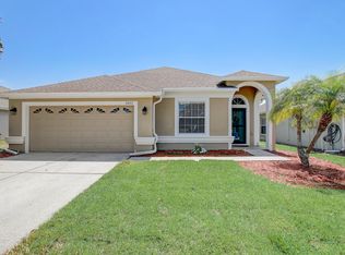 3822 Washburn Pl, Zephyrhills, FL 33543