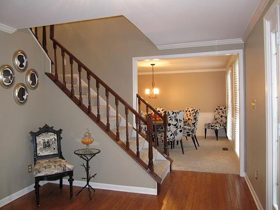 2nd image of 5431 Lanark Ct