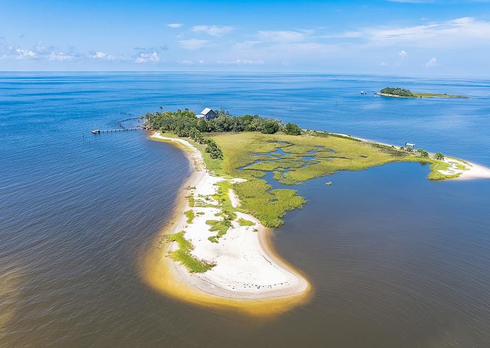 151 10th Ave E, Horseshoe Beach, FL 32648 MLS 784977 Zillow