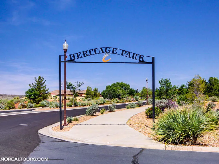 1233 N Spring Valley Dr — Photo 17