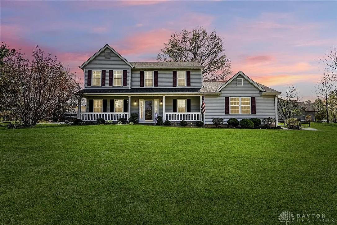 8198 Nightshade Dr photo 1