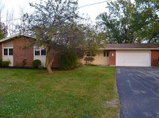 99 Thomas Loop, Niagara Falls, NY 14304