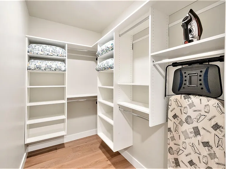 1145 E Helling Cir #103 — Photo 20