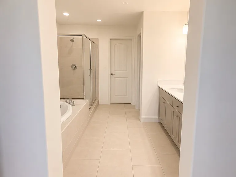 6087 W Norwich Ave — Photo 16
