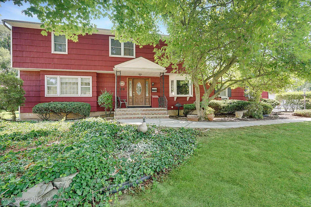 28 Coldspring Rd photo 1