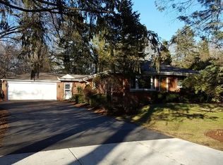 841 Oceola Dr, Algonquin, IL 60102