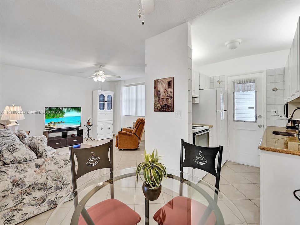 1st image of 16790 NE 14th Ave APT 108