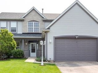 116 S Palmer Dr, Bolingbrook, IL 60490