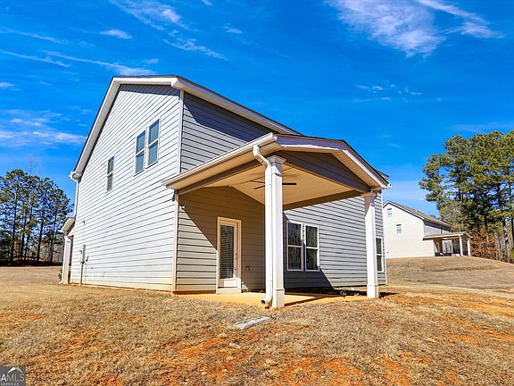 5th image of 50 Crabapple Ridge Dr