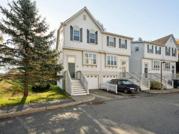 2680 Hartford Avenue #10, Hartford, VT 05001