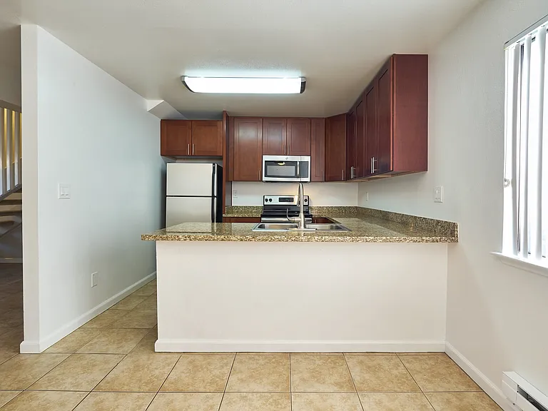 Casanova 740 3bd kitchen (1)