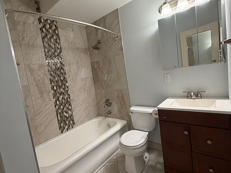 15 E Kirby St #228 — Photo 19