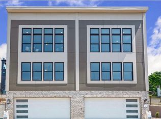 140 W 13th St, Newport, KY