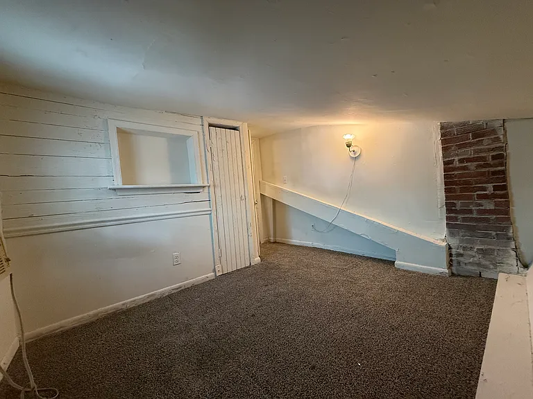 40 1/2 North St — Photo 12