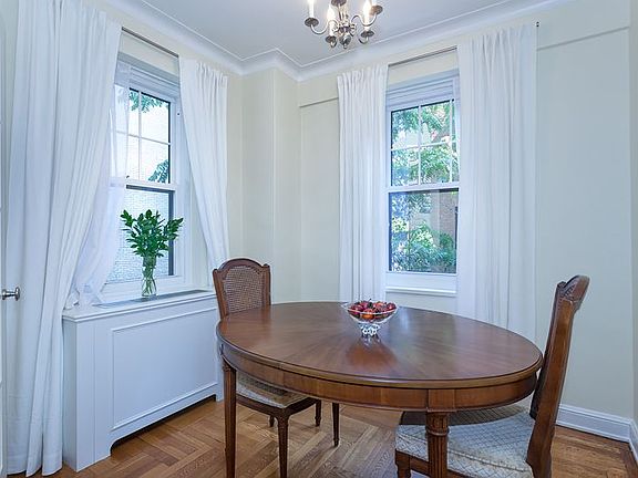 3rd image of 785 Park Ave APT 4B