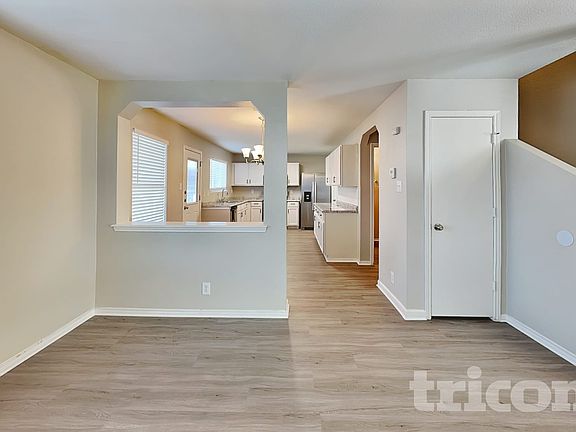 2nd image of 219 Birchwood Bay