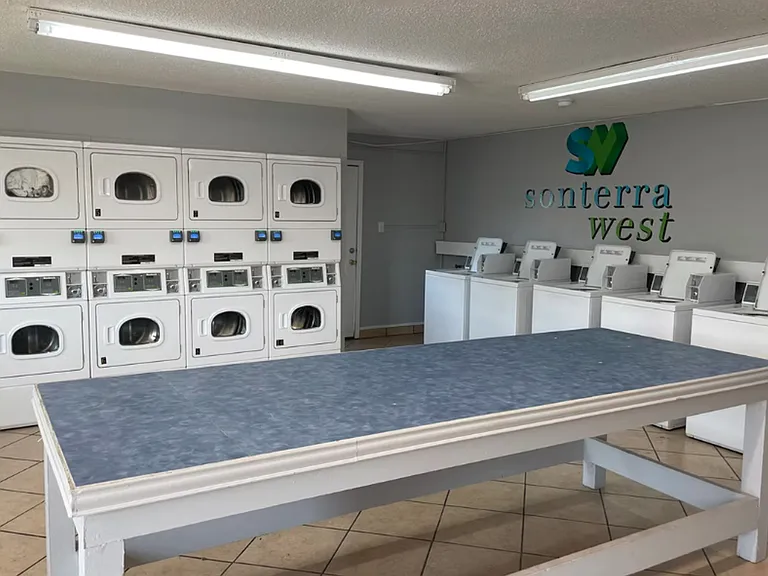 Sonterra West Apartments — Photo 5