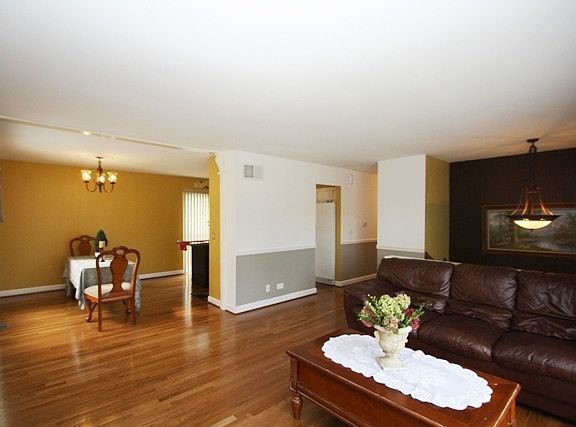 4th image of 1894 Harvest Ln