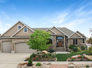 1801 W Mason View Dr, Riverton, UT 84065