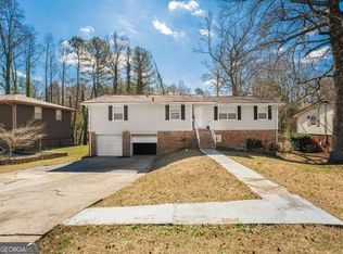 1563 Greenwood Dr, Norcross, GA 30093