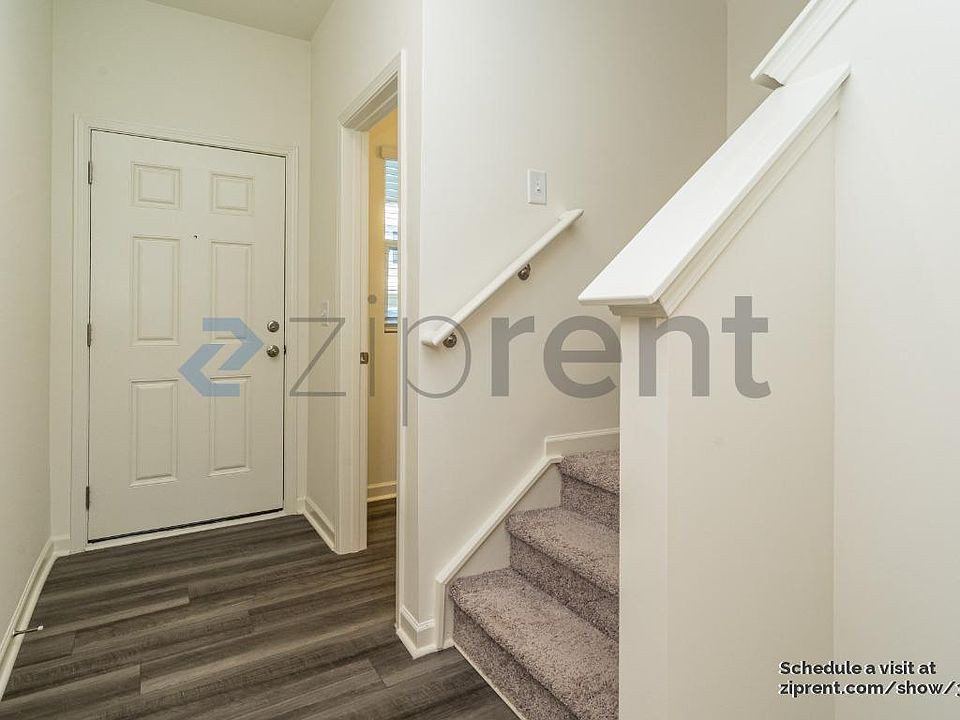 Entry Hallway