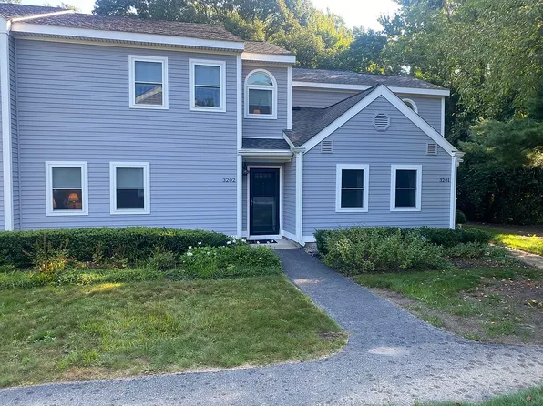 3202 Tuckers Ln, Hingham, MA 02043