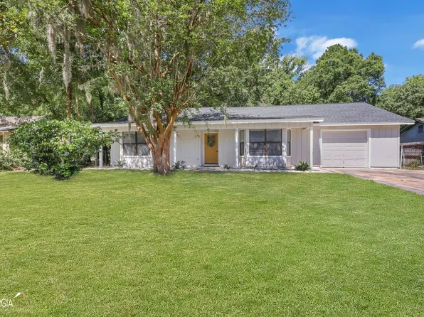 311 Pinedale Dr, Saint Marys, GA 31558