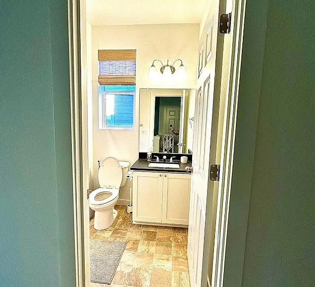 Second floor - Guest Bathroom