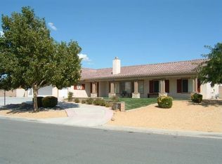 13375 Paraiso Rd, Apple Valley, CA 92308