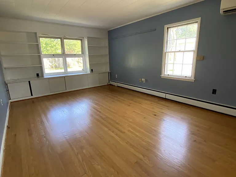 1115 W Addition St — Photo 13