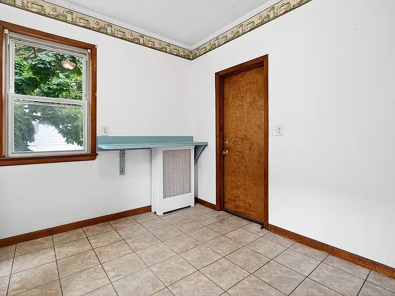 319 Paterson Ave #2 — Photo 10