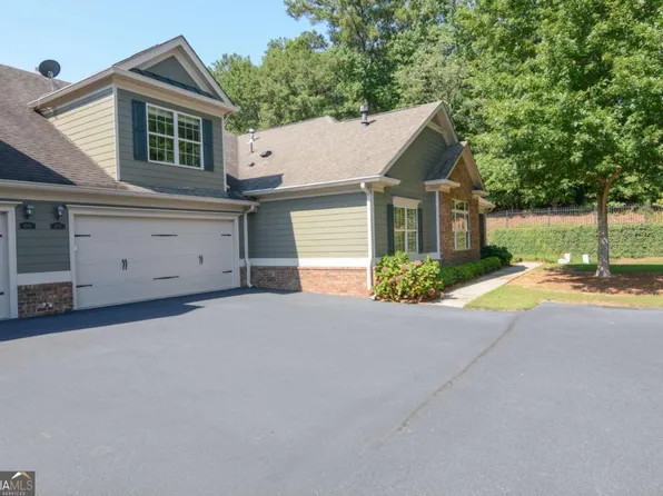 4715 Flycatcher Dr, Alpharetta, GA 30004