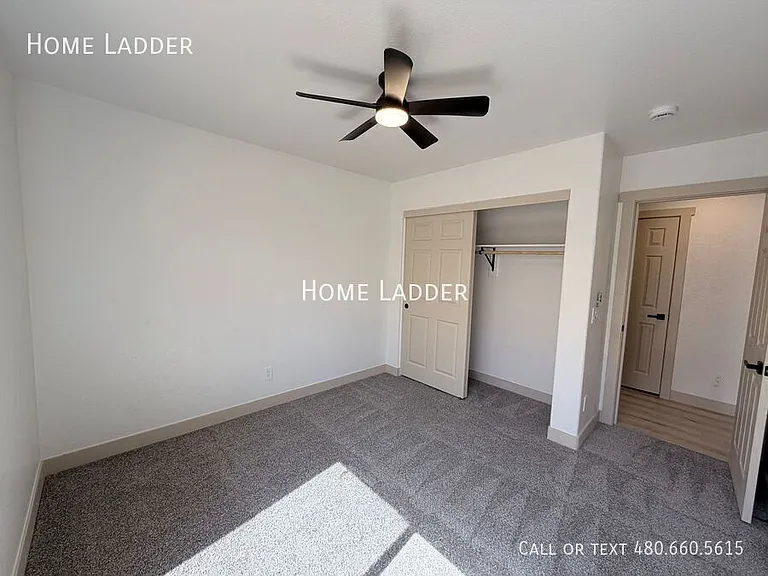 1336 E Tradewind Dr — Photo 16