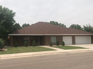 2 London Ct, Roswell, NM 88201