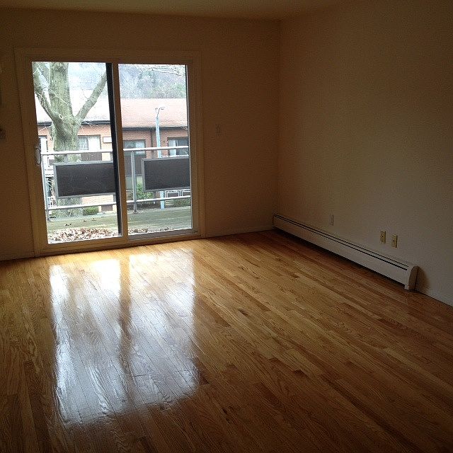 2nd image of 13 Brevoort Dr APT 2A