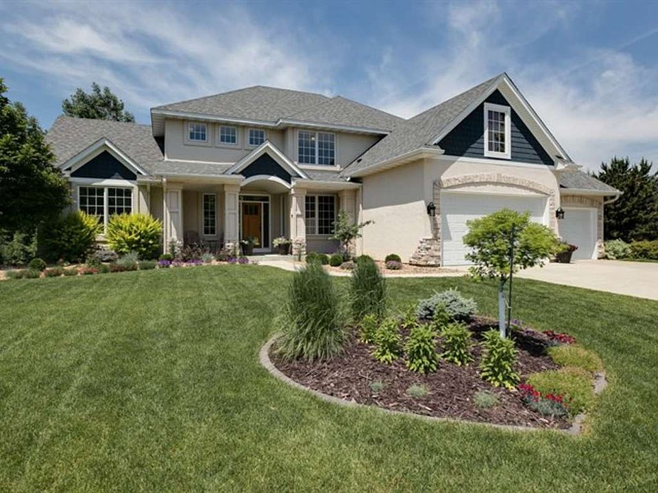 1st image of 2366 Wildwood Dr