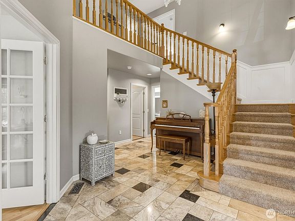 4th image of 4227 Olympia Place