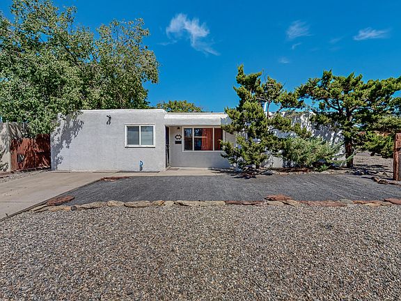 2nd image of 5309 Arvilla Ave NE