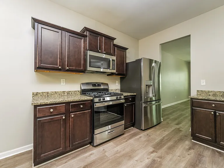 3517 Mica Cir SE — Photo 9