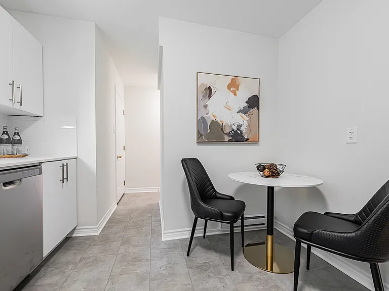 1350 Winding Trl — Photo 35